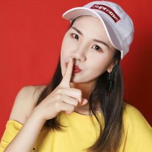 爱唱歌的美美头像