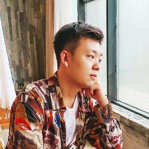 夏泽峻harvey头像