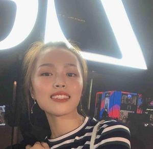 90后婷子的vlog头像