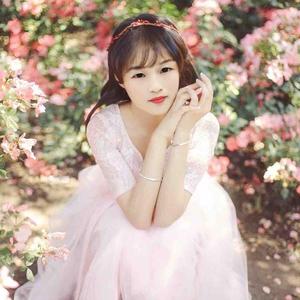 小情绪芳头像
