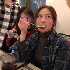 四月裂帛头像