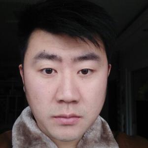龙嫣爱头像
