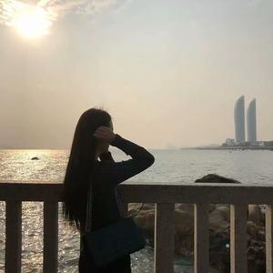 心心念念zar头像