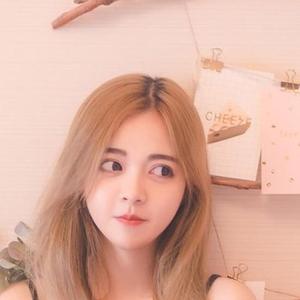 奈斯美景头像