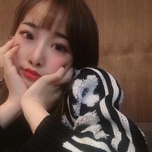 美女大学老师漫漫子的自我修养头像