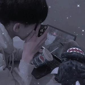 朱失云头像