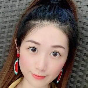 徐有容6666头像