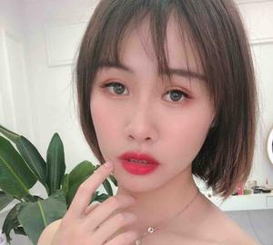 静静老丝儿头像