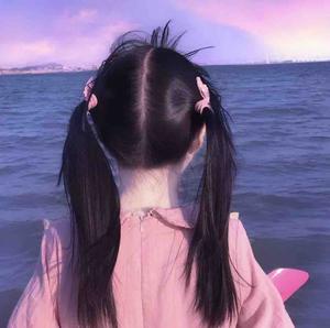 是甄妮呀头像