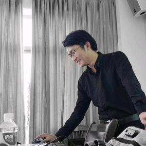 老白不白头像