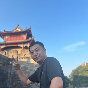 心宇哥头像