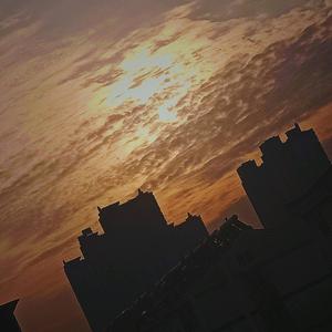 剪神小张头像