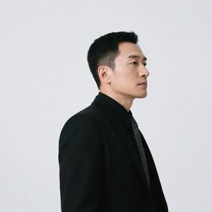 跑影摄山河头像