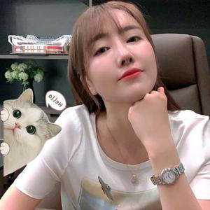 Abby邹邹头像