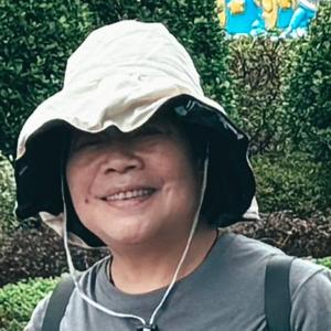 冯小溪河头像