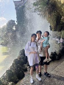 小勇服装头像
