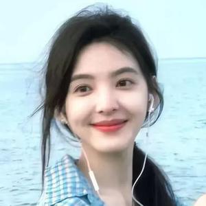 小鱼儿游四方头像