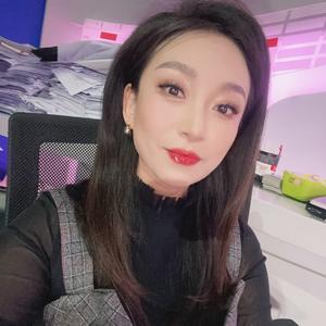 王大明白头像
