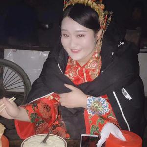 月半姗姗头像