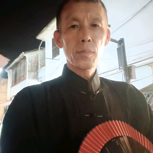 陈刚头像
