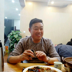 知足李哥头像