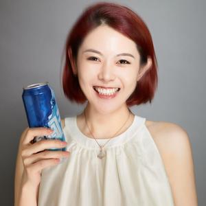 胡莱莱头像