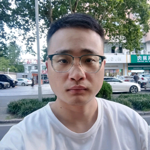 爱说实话的小五头像