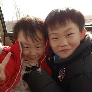 雅舒雅琳成长记头像