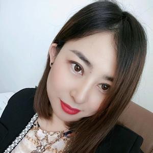小白很努力哟头像
