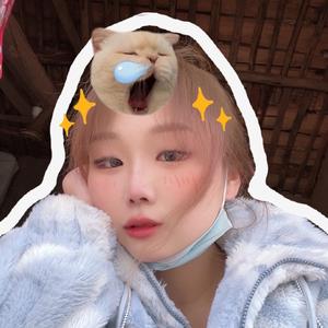 郑小生y头像