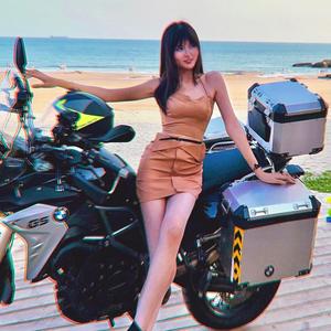 海南笑笑探房头像
