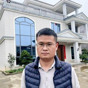 玉林曾先生头像