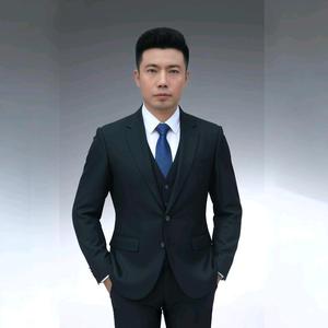 创业分享胡子哥头像