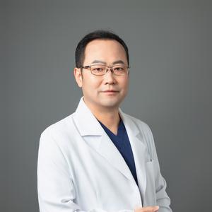 殷初阳医生头像