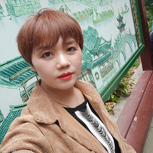 杨玲头像