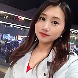 小霞美食记头像