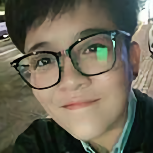 潘小5头像