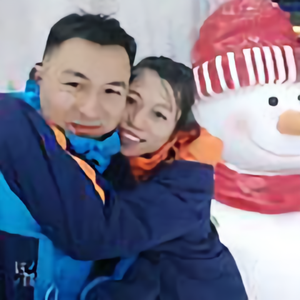 陈先生和她头像