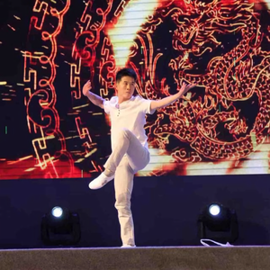 杨小站站头像