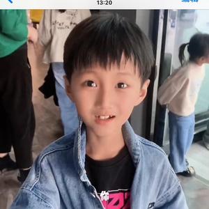 小宇宙和小蚂蚁头像