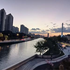 勤勤娱乐头像