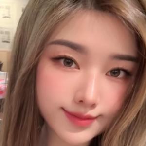 小诗吉祥头像