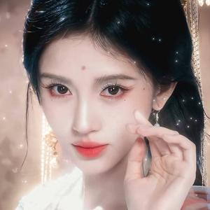 薇家军丶腊月头像