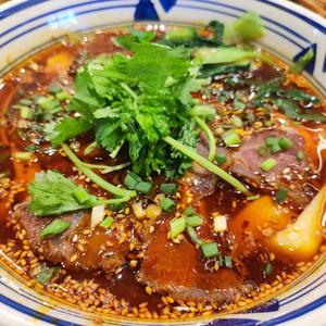 晓小南美食记头像