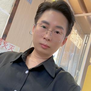 月亮也社恐头像