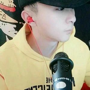 李泽希头像