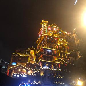 张叁疯头像