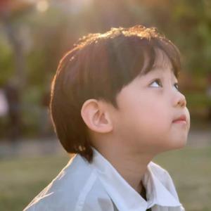 爱吃榴莲的Mars 头像