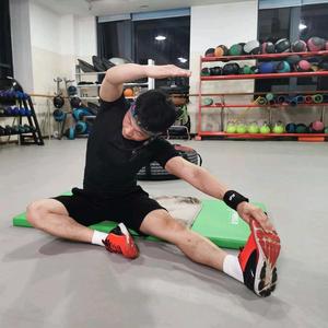 川东雷教练头像