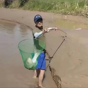 黄河边甲鱼哥户外头像